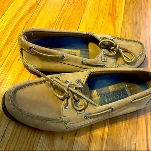 Women’s Sperry Boat Shoes